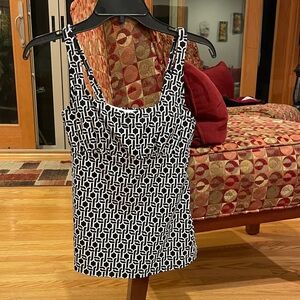 Lands' End Square Neck Underwire Tankini Top. Black with white geolink. Sz 4 NWT